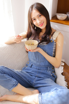 我的极品姐妹花 小短裙
